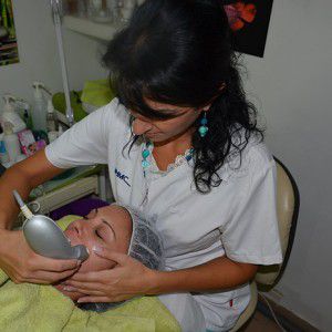 Салон красоты в Бат-Яме Anna Cosmetics